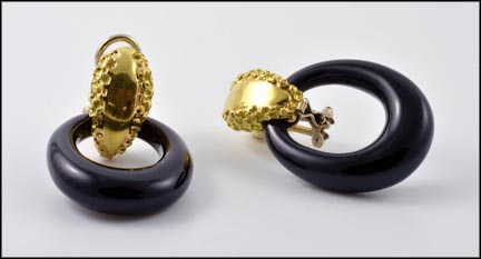 Black Knocker Earrings in 18K Yellow Gold MAIN