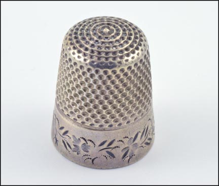 Floral Motif Thimble in Sterling Silver MAIN