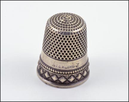 Diamond Pattern Thimble in Sterling Silver MAIN