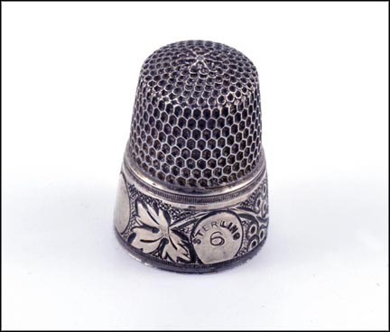 Flower Border Thimble Size 6 in Sterling Silver MAIN