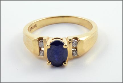 Sapphire and Diamond Ring in 14K Yellow Gold MAIN
