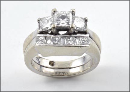 Diamond Wedding Set in 18K White Gold MAIN