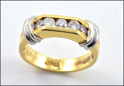 Diamond Band in 18K Yellow Gold and Platinum MAIN