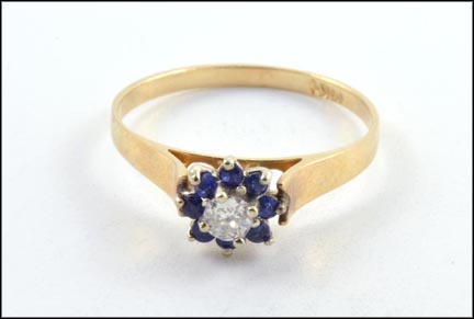 Sapphire and Diamond Ring in 14K Yellow Gold MAIN