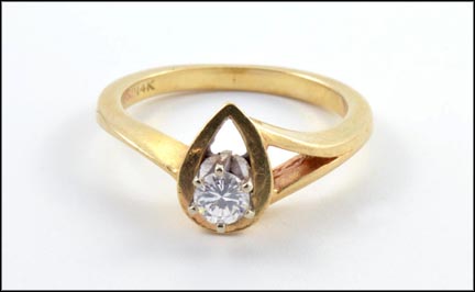 Diamond Ring in 14K Yellow Gold MAIN