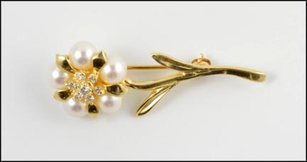Pearl and Diamond Flower Pin in 14K Yellow Gold LARGE