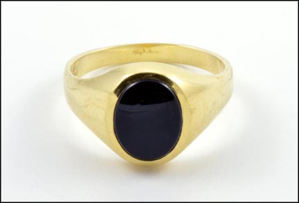 Onyx Ring in 14K Yellow Gold MAIN