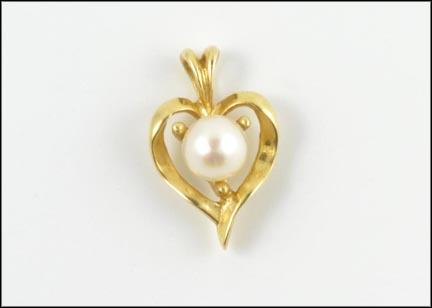 Pearl In Open Heart Pendant in 14K Yellow Gold LARGE