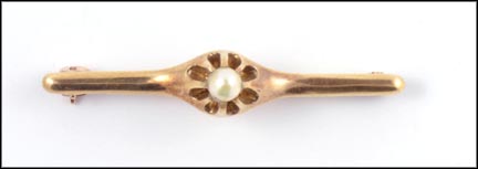 1870s Pearl Bar Pin in Yellow Gold MAIN