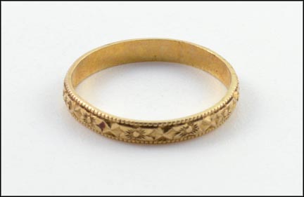 Vintage Baby Ring in 10K Yellow Gold LARGE