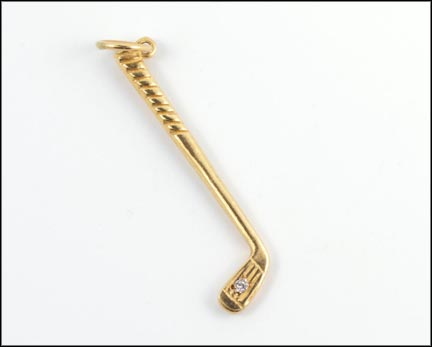 Golf Club Pendant with Diamond in 14K Yellow Gold LARGE