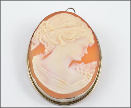 Silver Shell Cameo Pin in .800 Silver MAIN