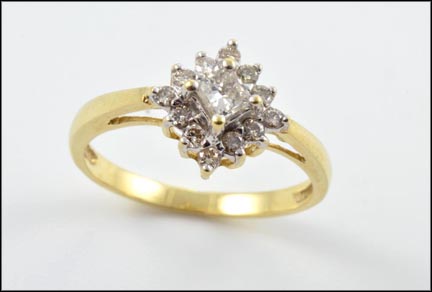 Diamond Ring in 14K Yellow Gold LARGE