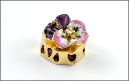 1890's Pansy Slide in 14K Yellow Gold LARGE