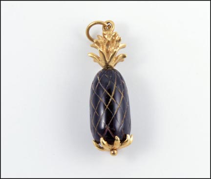 Pineapple Pendant in 14K Yellow Gold MAIN