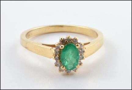Oval Emerald and Diamond Ring in 14K Yellow Gold MAIN
