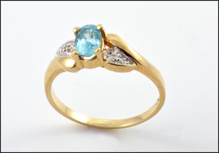 Oval Blue Topaz Ring in 14K Yellow Gold LARGE
