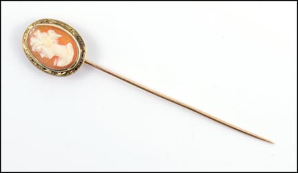 Pink Cameo Stick Pin in Yellow Gold LARGE