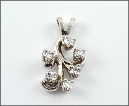 Diamond Swirl Pendant in White Gold LARGE