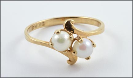 Two 5 mm Pearl Ring in 10K Yellow Gold LARGE