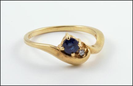 Round Sapphire Center Stone Ring in 10K Yellow Gold MAIN