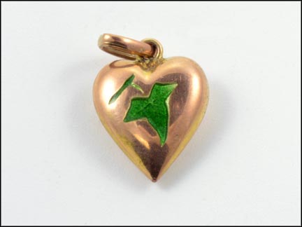Puff Heart with Leaf Pendant in Yellow Gold LARGE