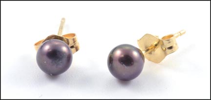 Small Black Pearl Stud Earrings in 14K Yellow Gold MAIN