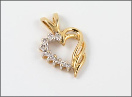 Diamond Heart Pendant in 14K Yellow Gold LARGE