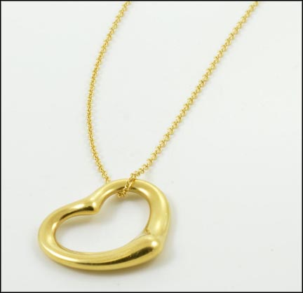Tiffany Heart Necklace in 18K Yellow Gold MAIN