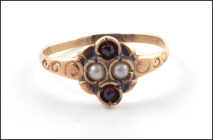 Garnet and Pearl Victorian Child's Ring in Yellow Gold MAIN