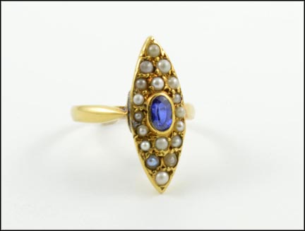 Oval Sapphire and Seed Pearl Ring in 18K Yellow Gold MAIN