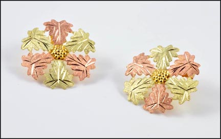 Black Hills Gold Earrings in 10K Black Hills Gold LARGE