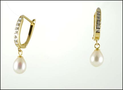 Pearl Earrings in 14K Yellow Gold LARGE