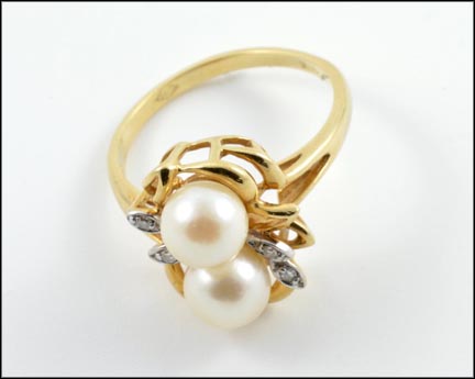 Two Pearl and Diamond Ring in 10K Yellow Gold LARGE