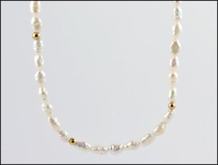 Freshwater Pearl Necklace in 14K Yellow Gold LARGE