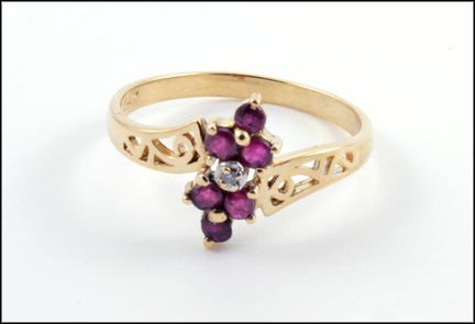 Ruby Ring in 14K Yellow Gold LARGE