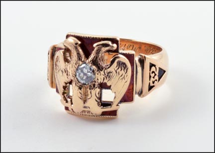 Euro Vs2-I 1908 Masonic Diamond Ring in Yellow Gold MAIN