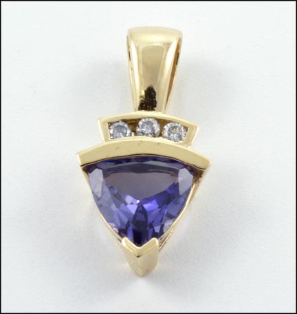 Iolite and Diamond Pendant in 14K Yellow Gold MAIN