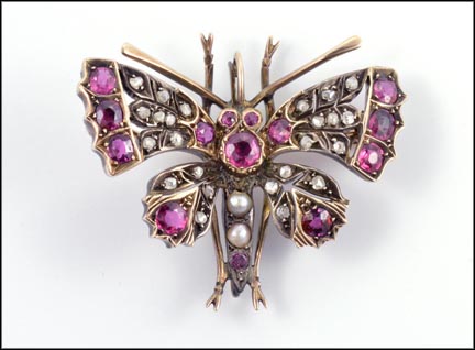 1880-90 Moth Brooch in Sterling Silver and Gold LARGE