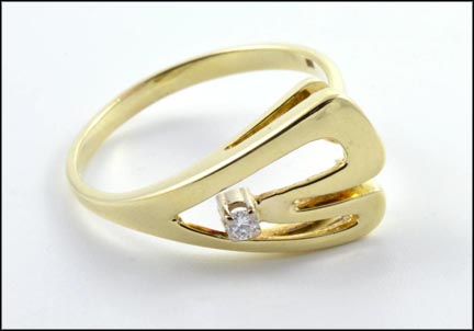 Diamond Ring in 14K Yellow Gold MAIN