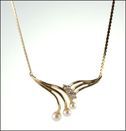 Pearl and Diamond Spray Pendant in 14K Yellow Gold LARGE