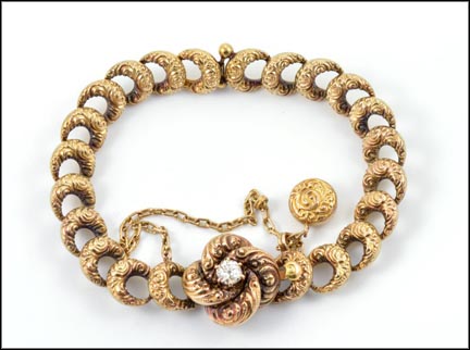 Victorian Link Diamond Bracelet in Yellow Gold MAIN