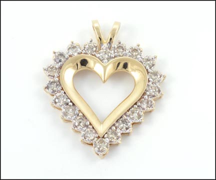 Diamond Heart Pendant in 14K Yellow Gold MAIN