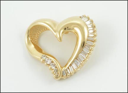 Diamond Heart Pendant in 14K Yellow Gold LARGE