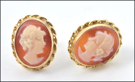 Cameo Earrings in 14K Yellow Gold LARGE
