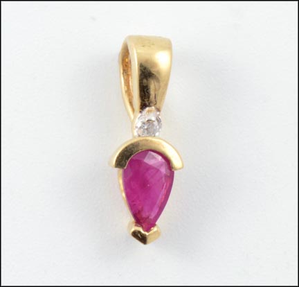 Ruby Pendant in 14K Yellow Gold MAIN