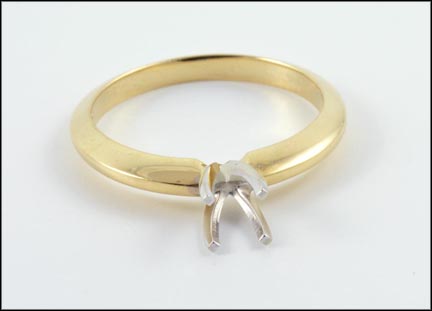 Engagement Ring Mounting in 14K Yellow Gold MAIN