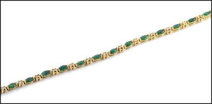Emerald and Diamond Bracelet in 14K Yellow Gold MAIN