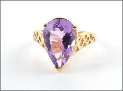Amethyst Ring in 10K Yellow Gold MAIN