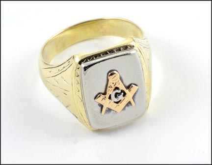 Masonic Blue Lodge Ring in Yellow and White Gold MAIN
